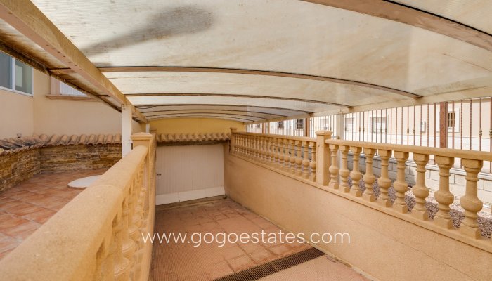 Te koop - Huis - Vrijstaande Villa - Orihuela - Orihuela Centro