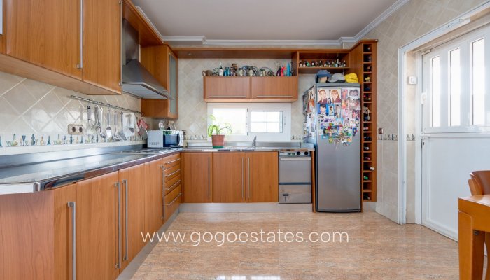 Te koop - Huis - Vrijstaande Villa - Orihuela - Orihuela Centro