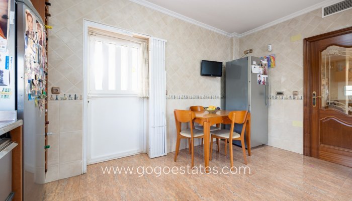 Te koop - Huis - Vrijstaande Villa - Orihuela - Orihuela Centro