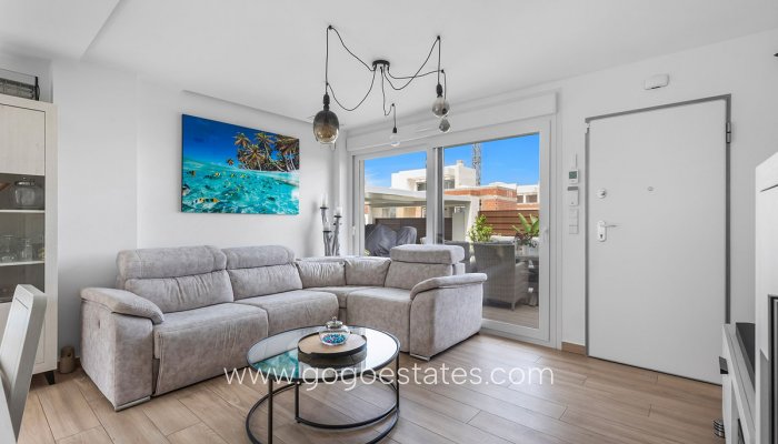 Te koop - Huis - Halfvrijstaande woning - Orihuela - Vista Bella Golf