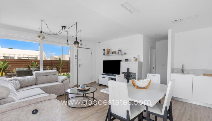 Te koop - Huis - Halfvrijstaande woning - Orihuela - Vista Bella Golf