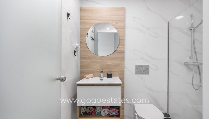 Te koop - Huis - Halfvrijstaande woning - Orihuela - Vista Bella Golf