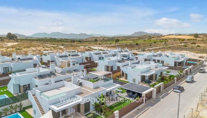 Te koop - Huis - Halfvrijstaande woning - Orihuela - Vista Bella Golf