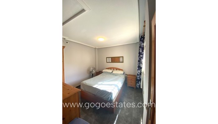 Te koop - Huis - Vrijstaande Villa - Orihuela - La Zenia