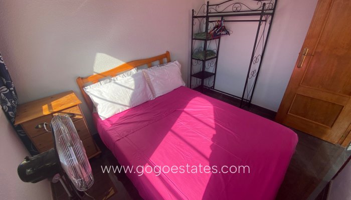 Te koop - Huis - Vrijstaande Villa - Orihuela - La Zenia