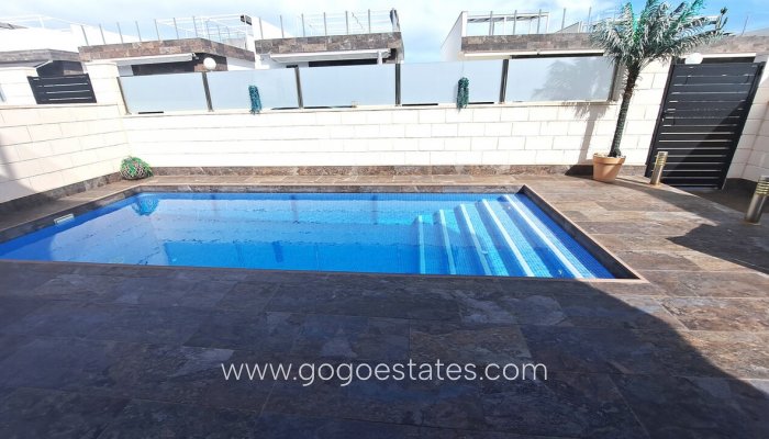 Te koop - Huis - Vrijstaande Villa - Orihuela - Villamartin