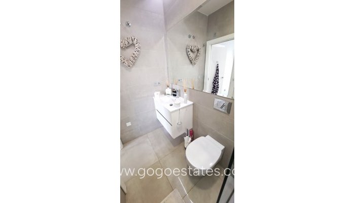 Te koop - Huis - Vrijstaande Villa - Orihuela - Villamartin