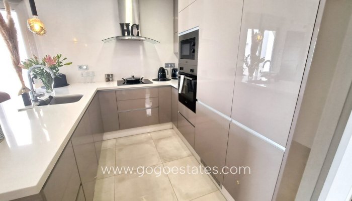 Te koop - Huis - Vrijstaande Villa - Orihuela - Villamartin