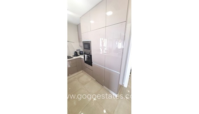 Te koop - Huis - Vrijstaande Villa - Orihuela - Villamartin