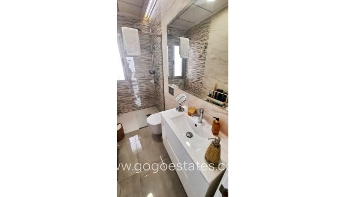 Te koop - Huis - Vrijstaande Villa - Orihuela - Villamartin