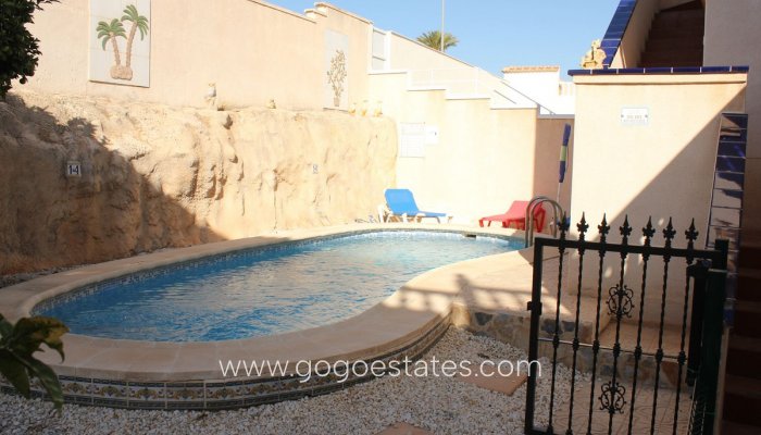 Te koop - Huis - Vrijstaande Villa - Orihuela - La Zenia