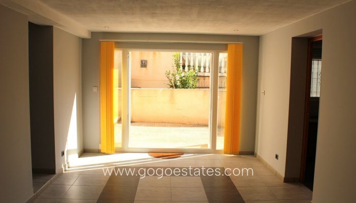 Te koop - Huis - Vrijstaande Villa - Orihuela - La Zenia