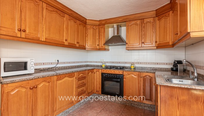 Te koop - Huis - Vrijstaande Villa - Guardamar del Segura - Guardamar del Segura Centro