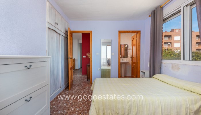 Te koop - Huis - Vrijstaande Villa - Guardamar del Segura - Guardamar del Segura Centro