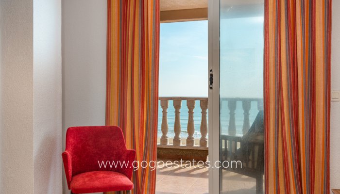 Te koop - Huis - Vrijstaande Villa - Guardamar del Segura - Guardamar del Segura Centro