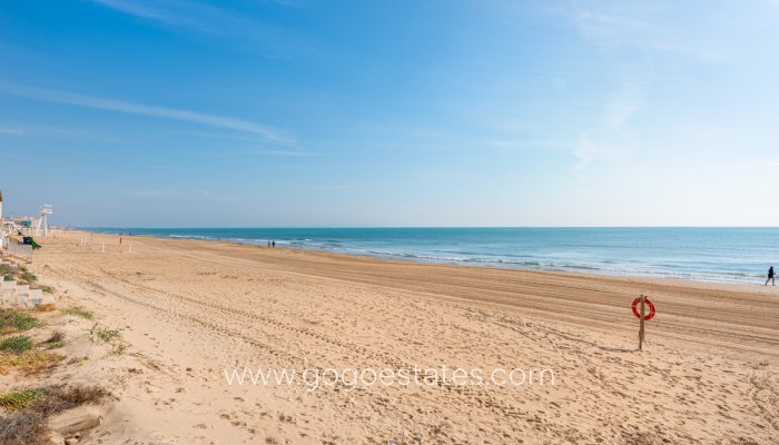 Te koop - Huis - Vrijstaande Villa - Guardamar del Segura - Guardamar del Segura Centro