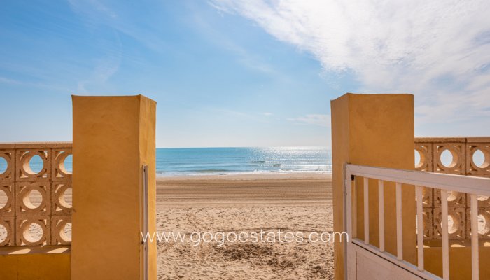 Te koop - Huis - Vrijstaande Villa - Guardamar del Segura - Guardamar del Segura Centro