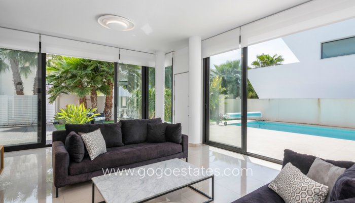 Te koop - Huis - Vrijstaande Villa - Rojales - Ciudad Quesada