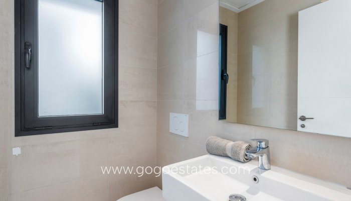 Te koop - Huis - Vrijstaande Villa - Rojales - Ciudad Quesada