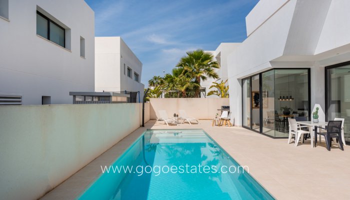 Te koop - Huis - Vrijstaande Villa - Rojales - Ciudad Quesada