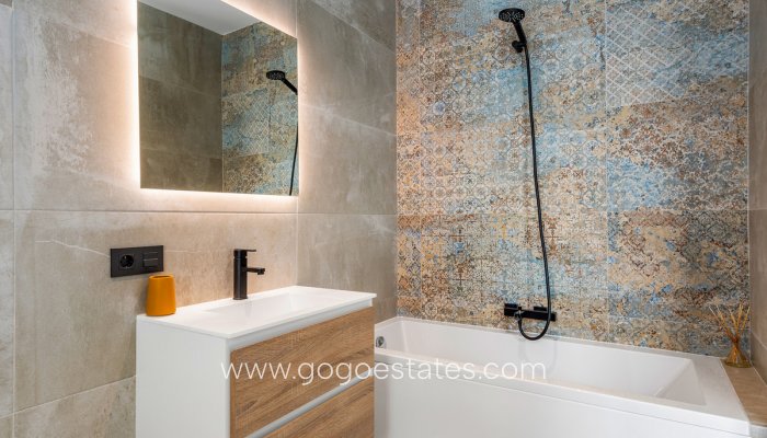 Te koop - Huis - Vrijstaande Villa - Rojales - Ciudad Quesada