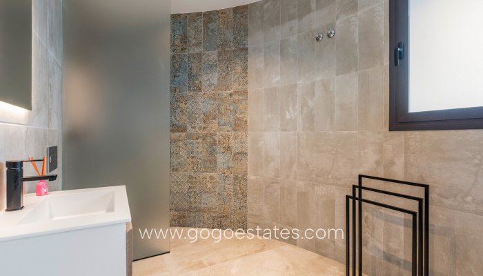 Te koop - Huis - Vrijstaande Villa - Rojales - Ciudad Quesada