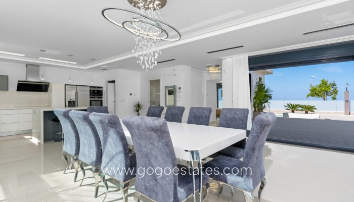 Te koop - Huis - Vrijstaande Villa - San Miguel De Salinas - San Miguel de Salinas Centro