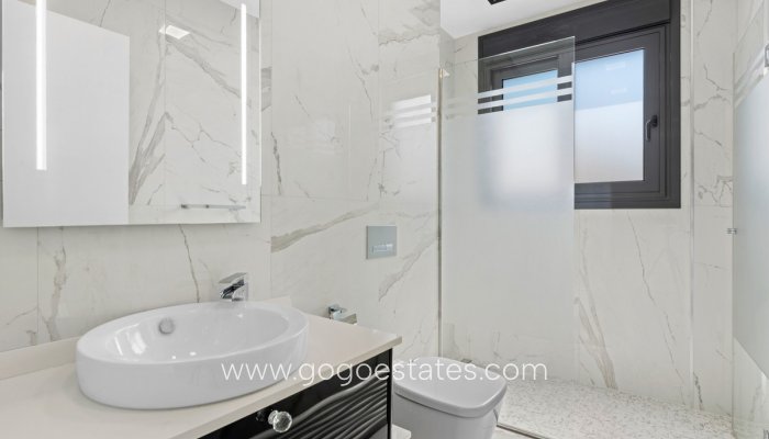 Te koop - Huis - Vrijstaande Villa - San Miguel De Salinas - San Miguel de Salinas Centro