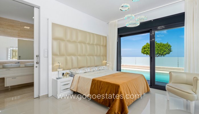 Te koop - Huis - Vrijstaande Villa - San Miguel De Salinas - San Miguel de Salinas Centro