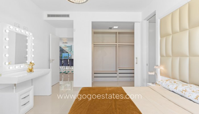 Te koop - Huis - Vrijstaande Villa - San Miguel De Salinas - San Miguel de Salinas Centro