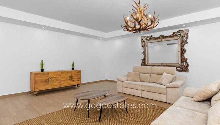 Te koop - Huis - Vrijstaande Villa - San Miguel De Salinas - San Miguel de Salinas Centro