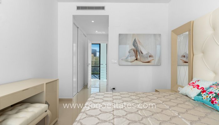 Te koop - Huis - Vrijstaande Villa - San Miguel De Salinas - San Miguel de Salinas Centro