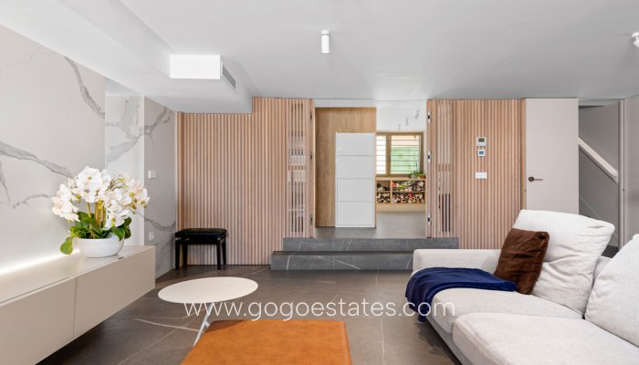 Te koop - Huis - Stadswoning - Guardamar del Segura - Guardamar del Segura Centro