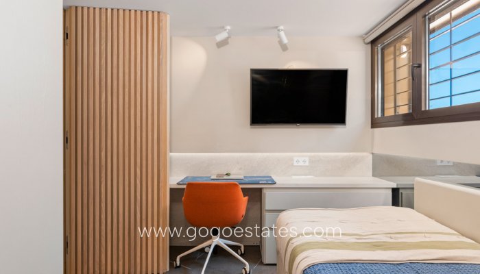 Te koop - Huis - Stadswoning - Guardamar del Segura - Guardamar del Segura Centro