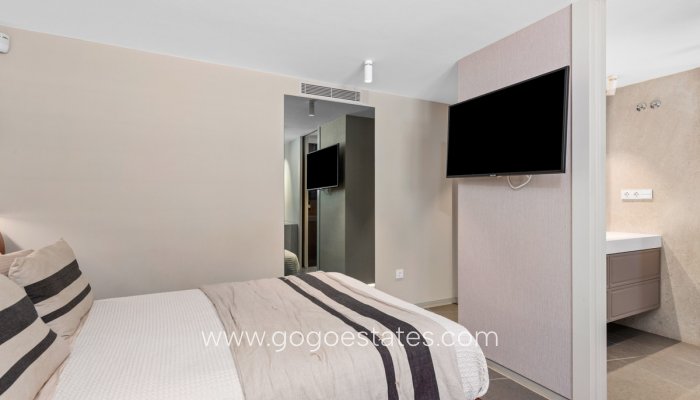 Te koop - Huis - Stadswoning - Guardamar del Segura - Guardamar del Segura Centro