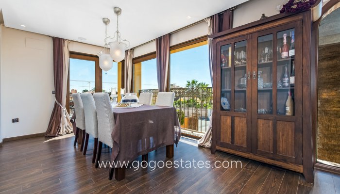 Te koop - Huis - Vrijstaande Villa - Rojales - Ciudad Quesada