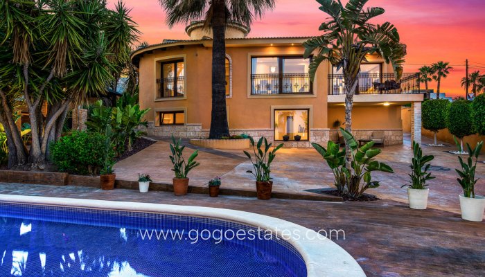 Te koop - Huis - Vrijstaande Villa - Rojales - Ciudad Quesada