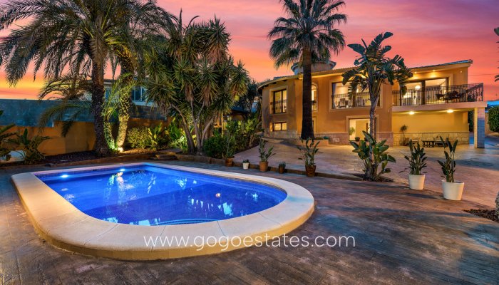 Te koop - Huis - Vrijstaande Villa - Rojales - Ciudad Quesada