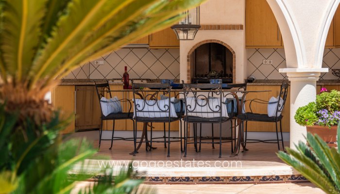 Te koop - Huis - Vrijstaande Villa - Rojales - Ciudad Quesada