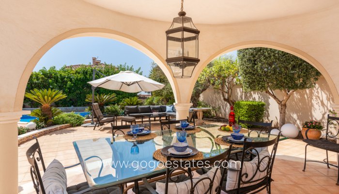 Te koop - Huis - Vrijstaande Villa - Rojales - Ciudad Quesada