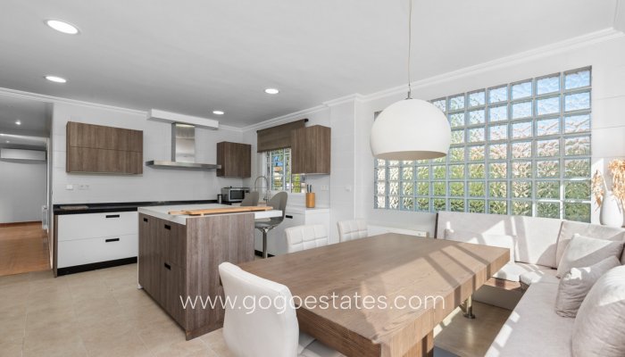 Te koop - Huis - Vrijstaande Villa - Orihuela - Los Balcones