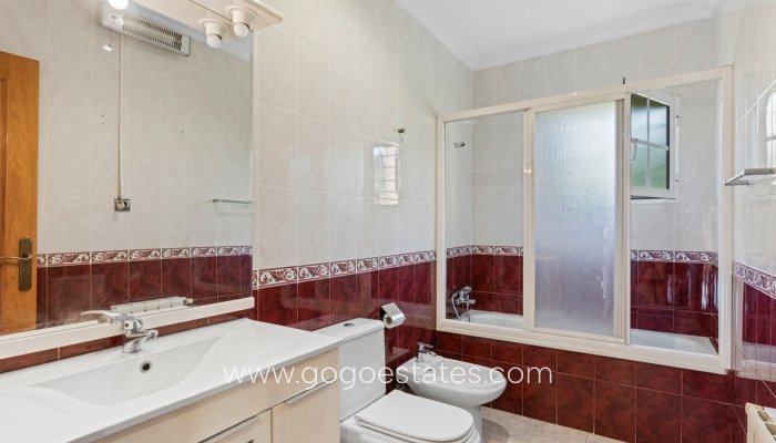 Te koop - Huis - Vrijstaande Villa - Orihuela - Los Balcones