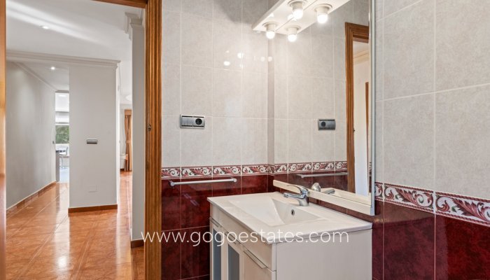 Te koop - Huis - Vrijstaande Villa - Orihuela - Los Balcones