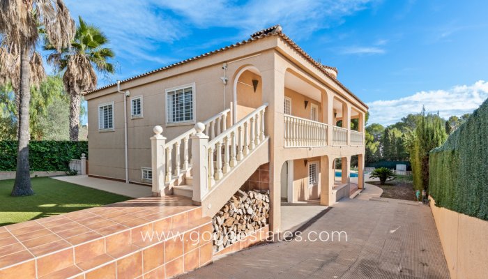 Te koop - Huis - Vrijstaande Villa - Orihuela - Los Balcones