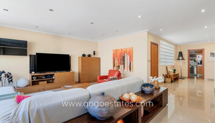 Te koop - Huis - Stadswoning - Guardamar del Segura - Guardamar del Segura Centro