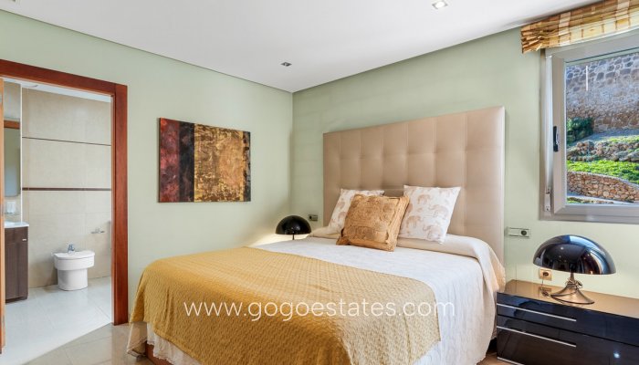 Te koop - Huis - Stadswoning - Guardamar del Segura - Guardamar del Segura Centro