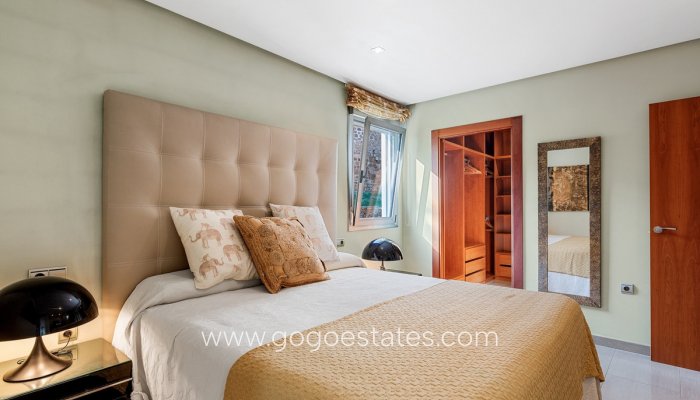 Te koop - Huis - Stadswoning - Guardamar del Segura - Guardamar del Segura Centro