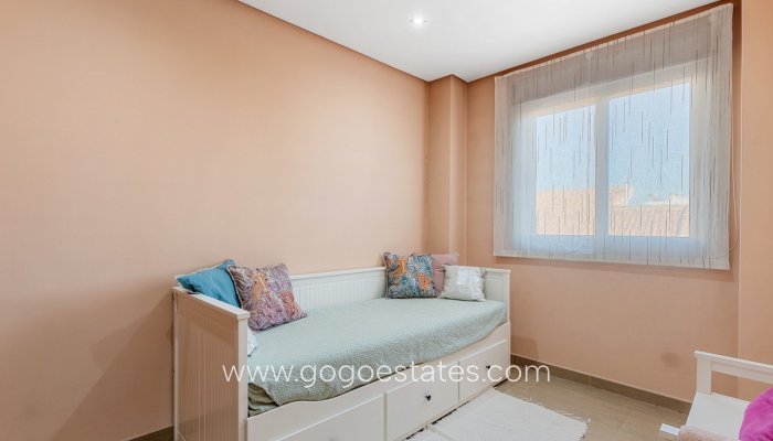 Te koop - Huis - Stadswoning - Guardamar del Segura - Guardamar del Segura Centro