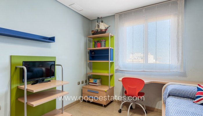 Te koop - Huis - Stadswoning - Guardamar del Segura - Guardamar del Segura Centro