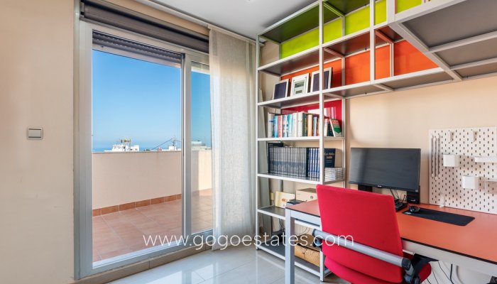 Te koop - Huis - Stadswoning - Guardamar del Segura - Guardamar del Segura Centro